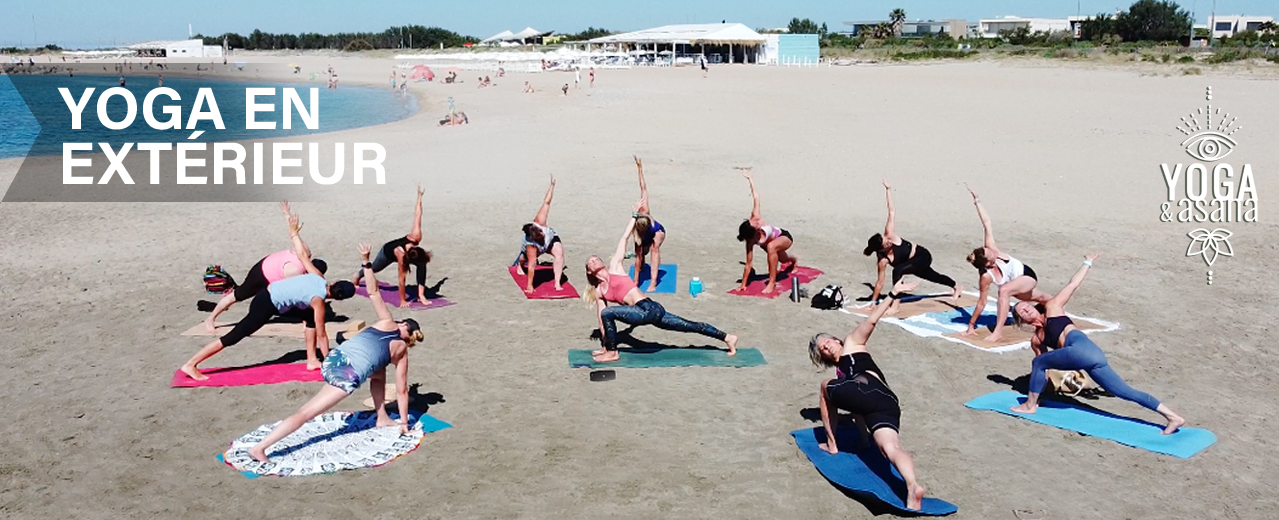 drone-yoga-et-asana-sète-sete-cours-de-yoga-collectif-en-exterieur-plage-villeroy-herault-hérault-loren-besson-vinyasa-yogavinyasa-hathayoga